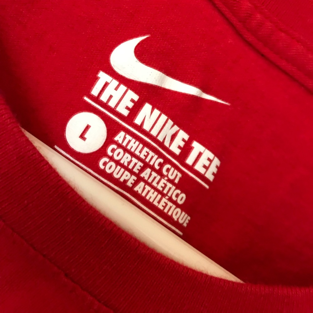 Nike tee - Picture 3 of 3